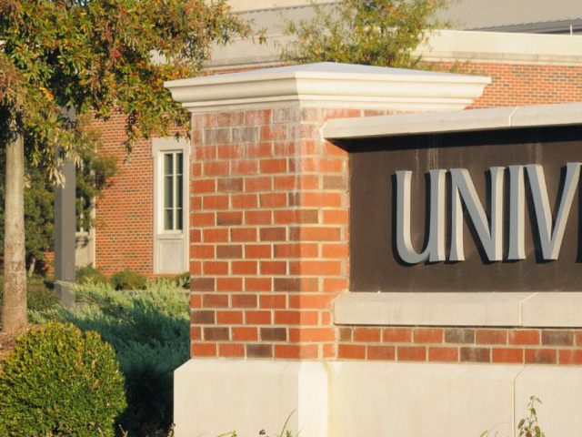 Ontario arbitrator upholds firing during probation - labour law decision